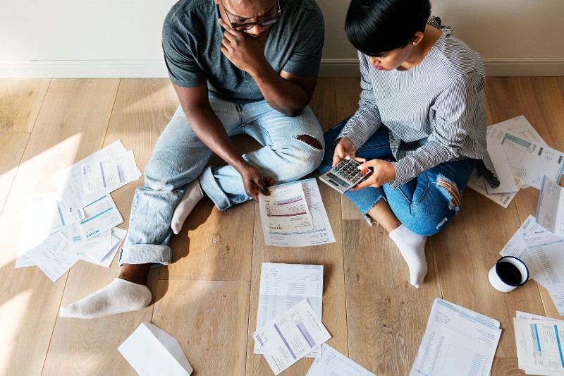 Couple managing their debt